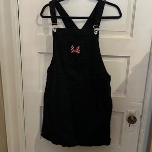Minnie Mouse shirt overalls